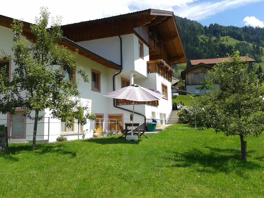 Апартаменты Landhaus Sarah Дорфгаштайн Экстерьер фото